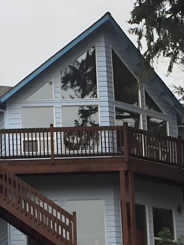 Owen Novlatsky's home